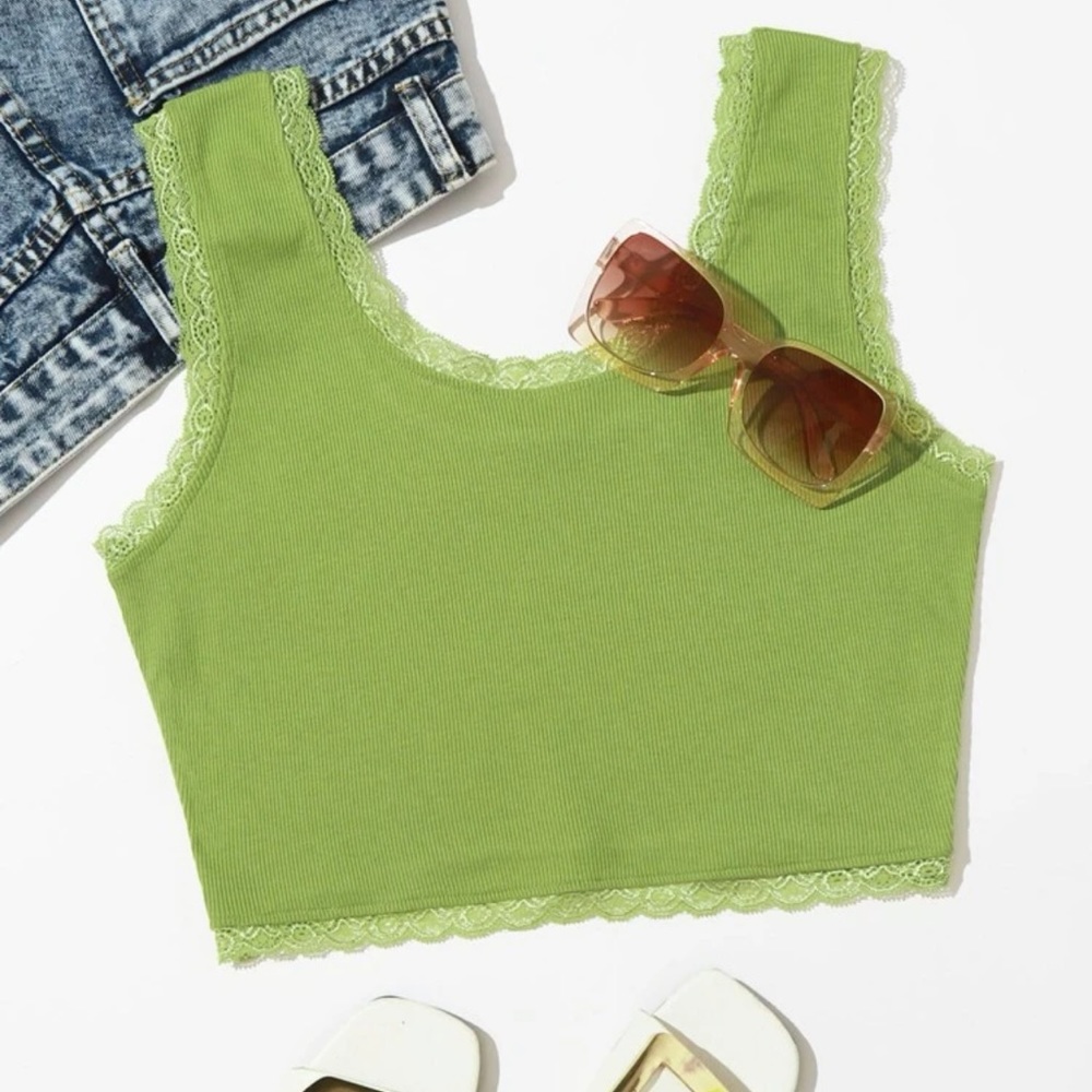 Crop Tank with Lace
